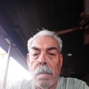 Meet your Posher, Manuel